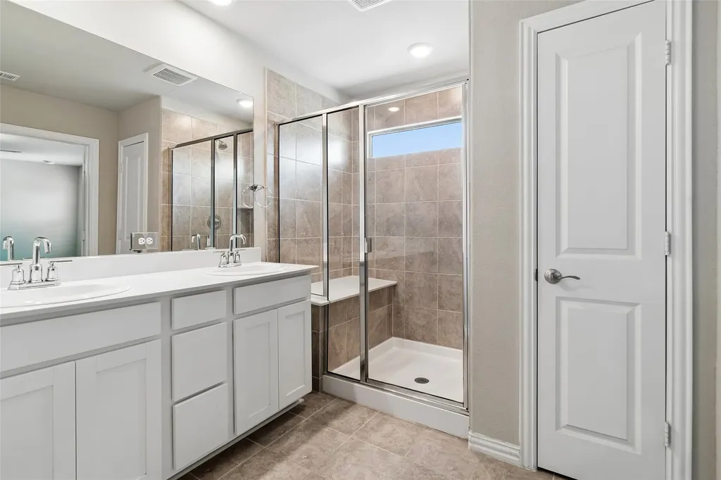 7526 Ezra Mews Rowlett TX 75089