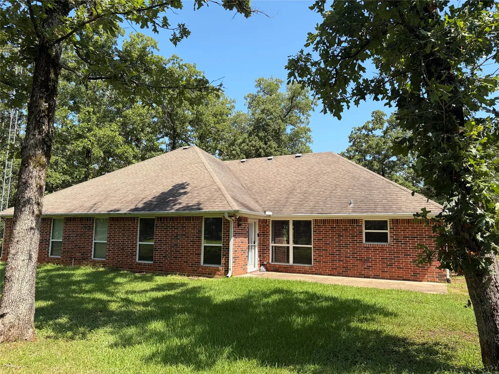 320 County Road 42560 Paris TX 75462