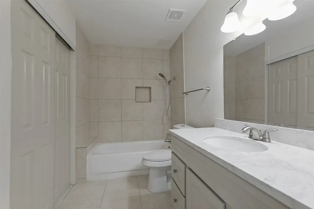 5550 Spring Valley Road Dallas TX 75254