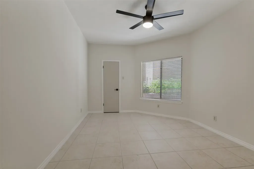 5550 Spring Valley Road Dallas TX 75254