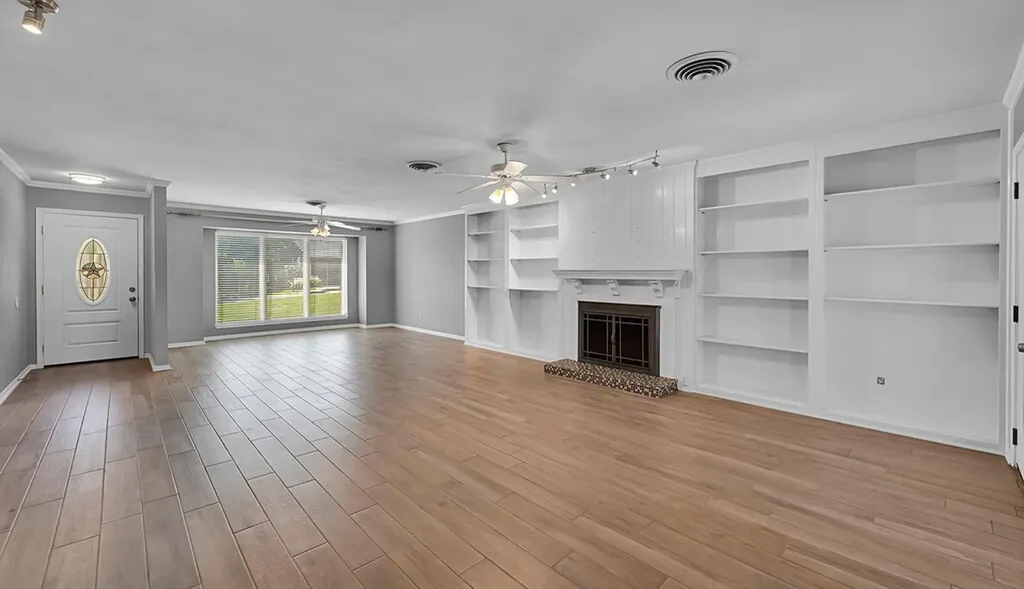 56 Sugar Creek Place Woodway TX 76712