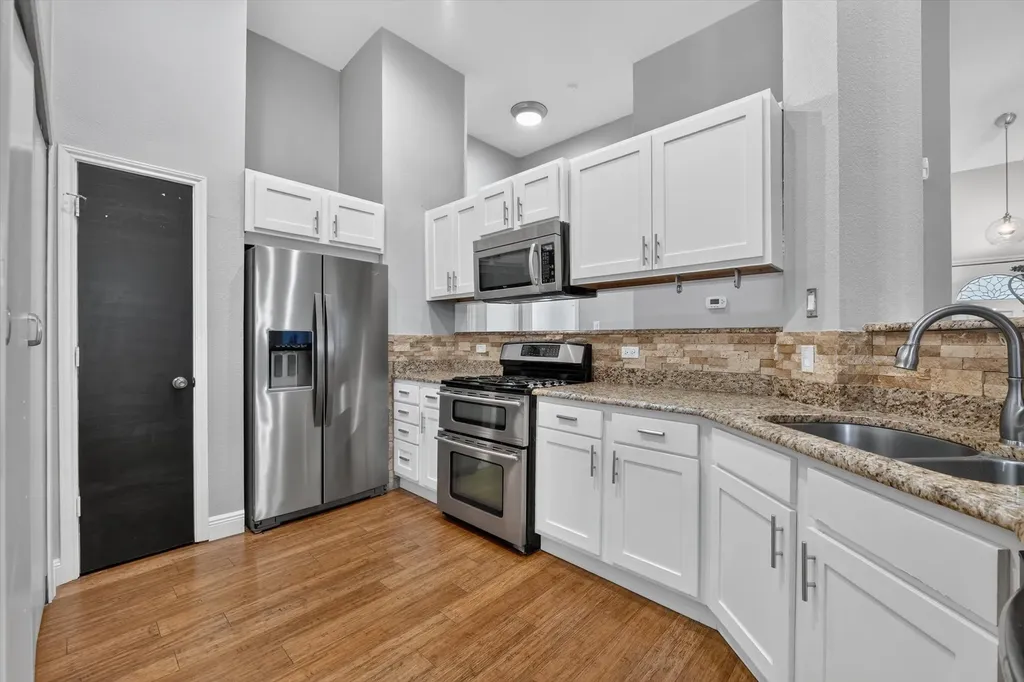 2136 Arbor Creek Drive Carrollton TX 75010