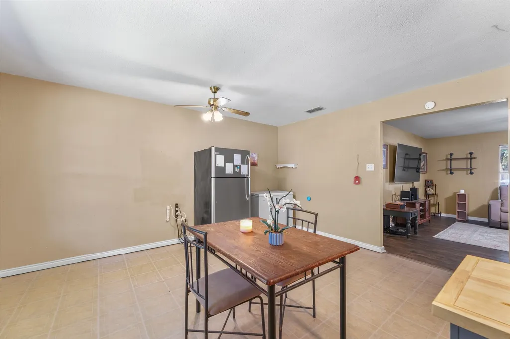 1112 Caprice Drive Grand Saline TX 75140