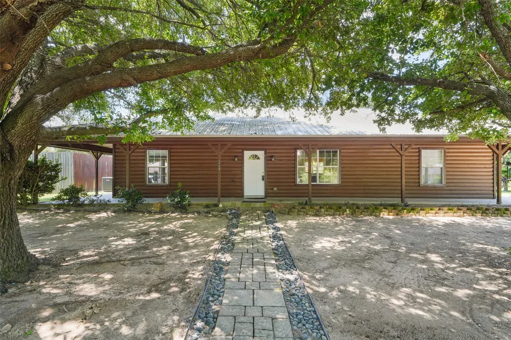 1112 Caprice Drive Grand Saline TX 75140