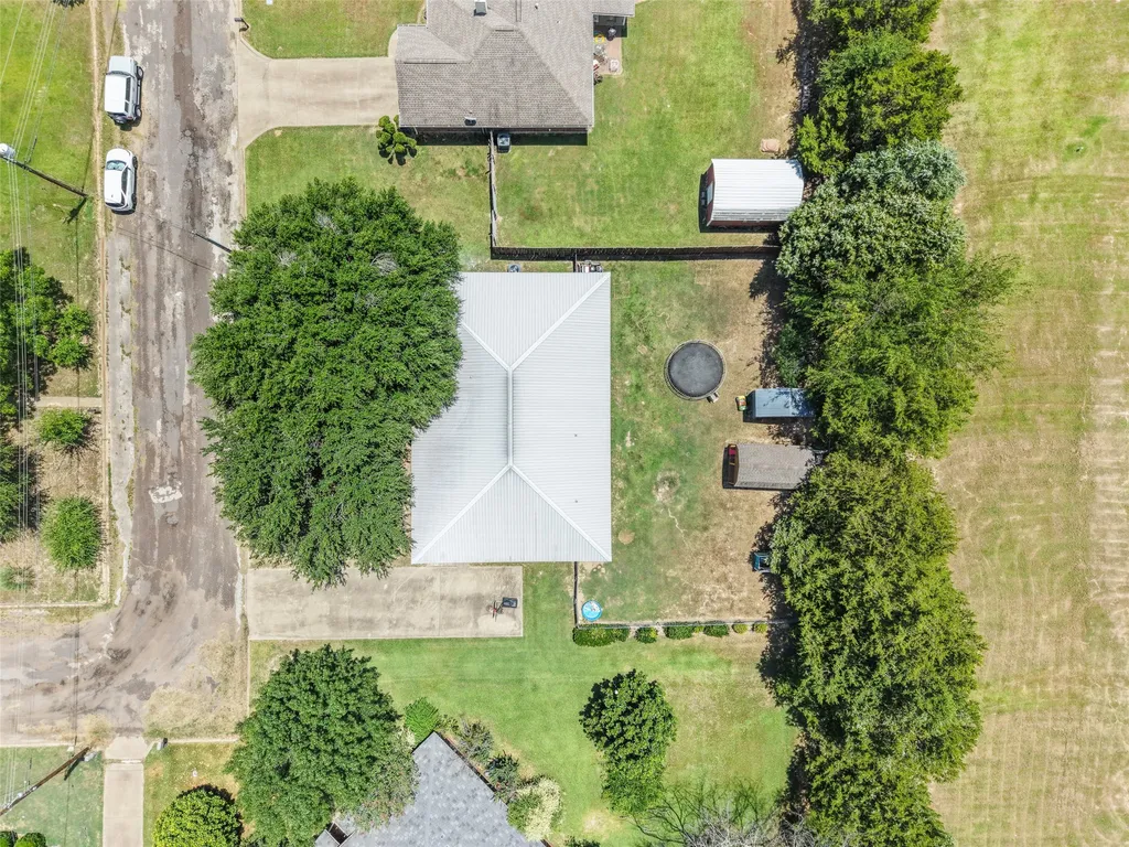 1112 Caprice Drive Grand Saline TX 75140