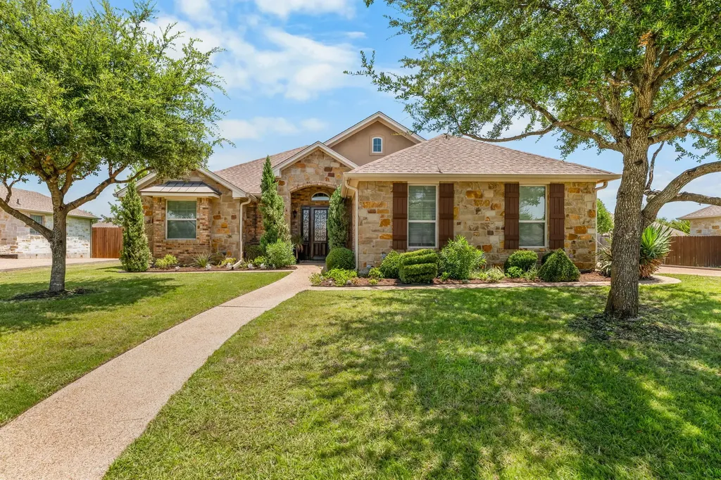 2304 Augustine Waco TX 76712