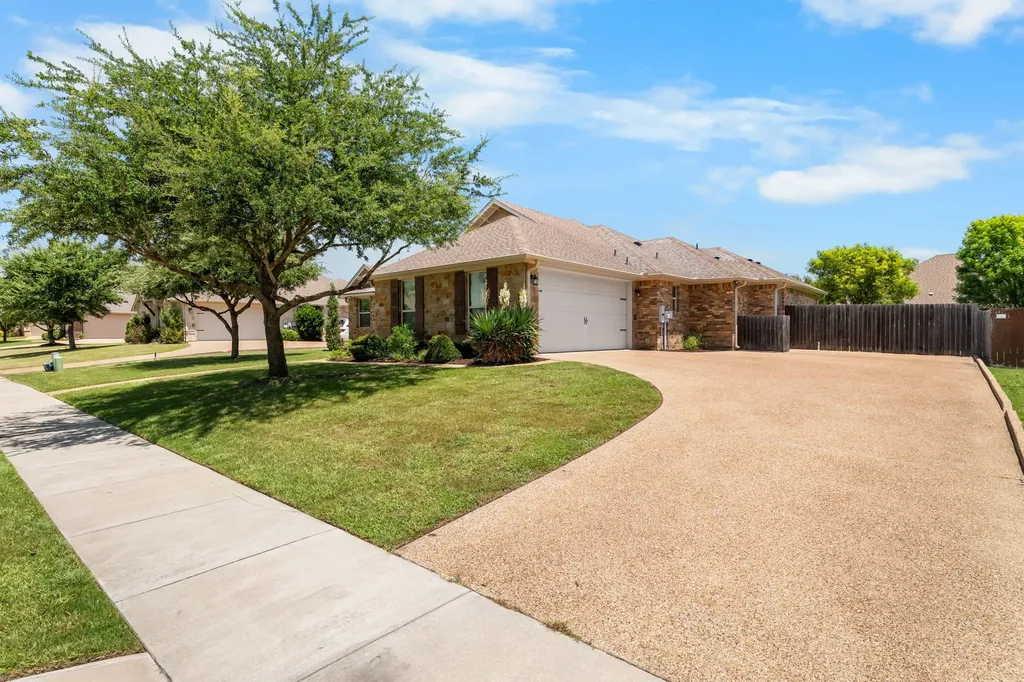2304 Augustine Waco TX 76712