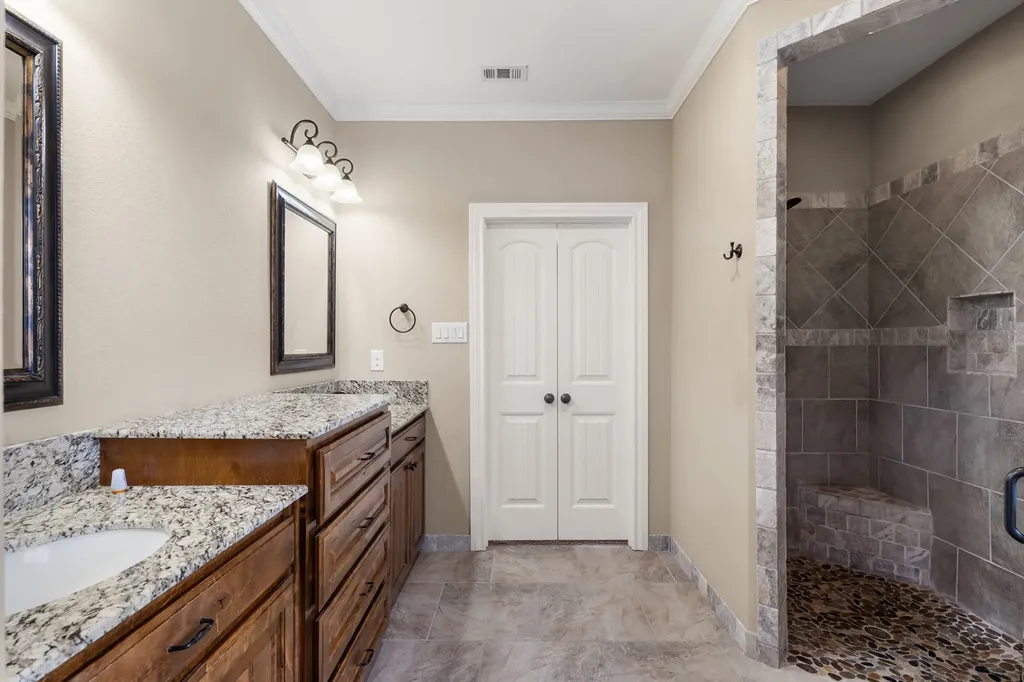 2304 Augustine Waco TX 76712