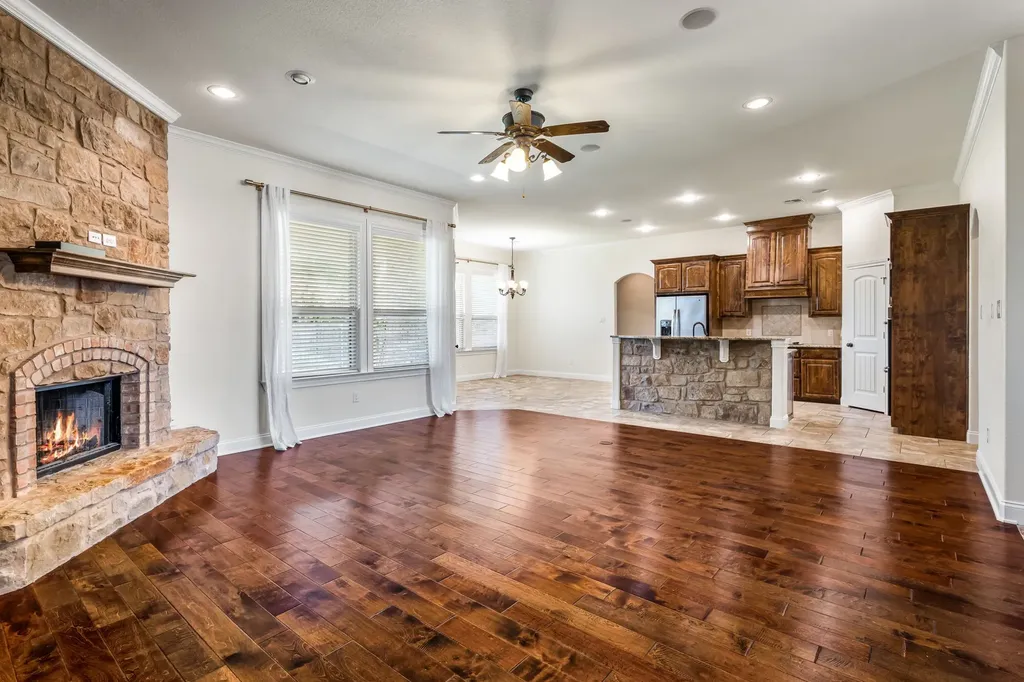 2304 Augustine Waco TX 76712