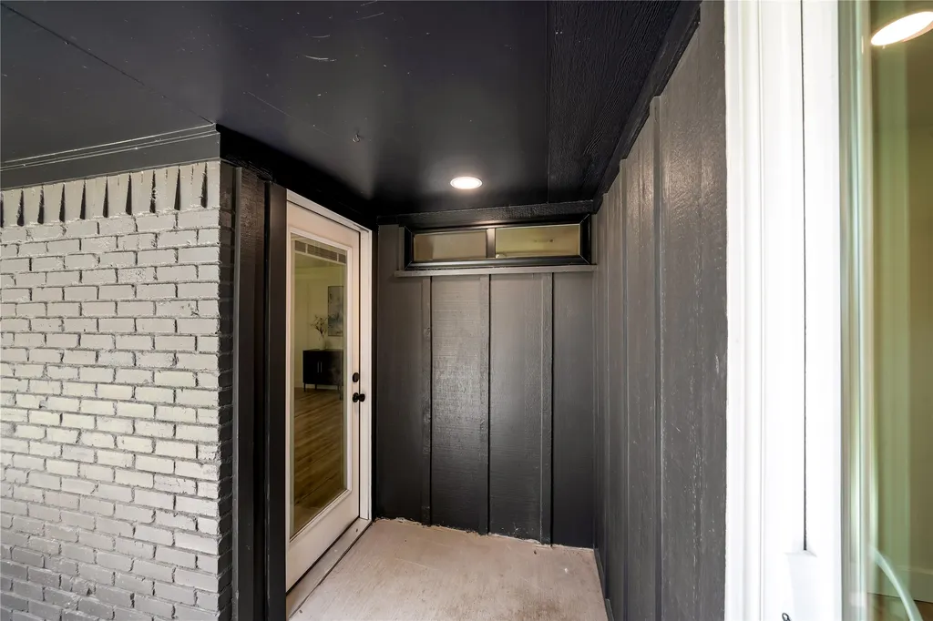 4109 Candlenut Lane Dallas TX 75244