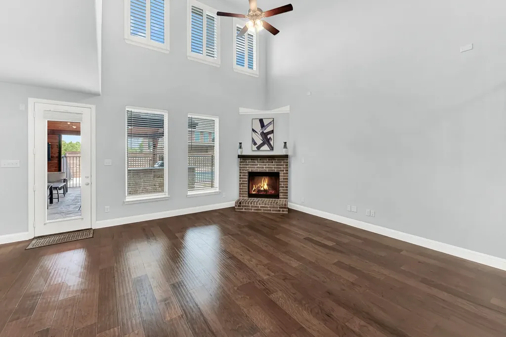 295 Crystal Cove Sunnyvale TX 75182