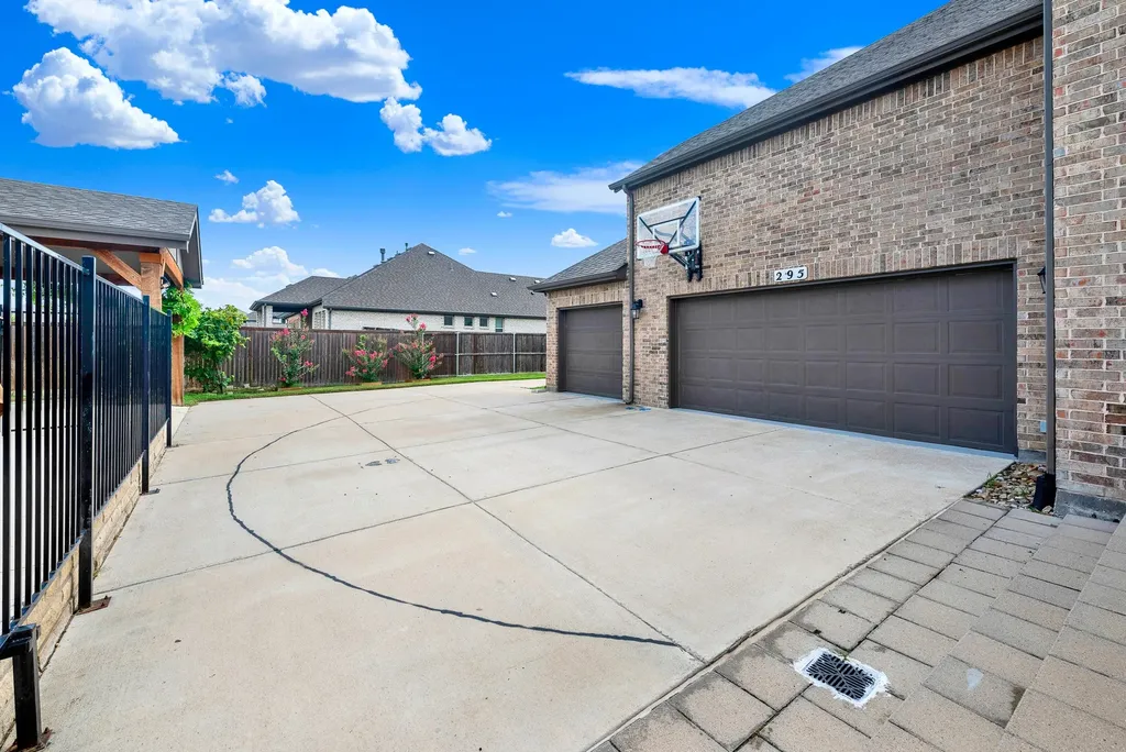 295 Crystal Cove Sunnyvale TX 75182