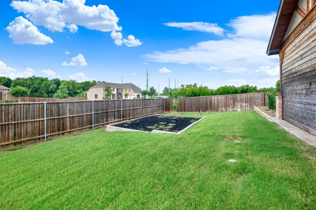 295 Crystal Cove Sunnyvale TX 75182