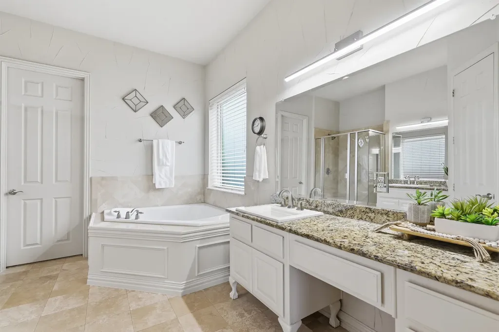 8208 Barrymoore Lane Plano TX 75025