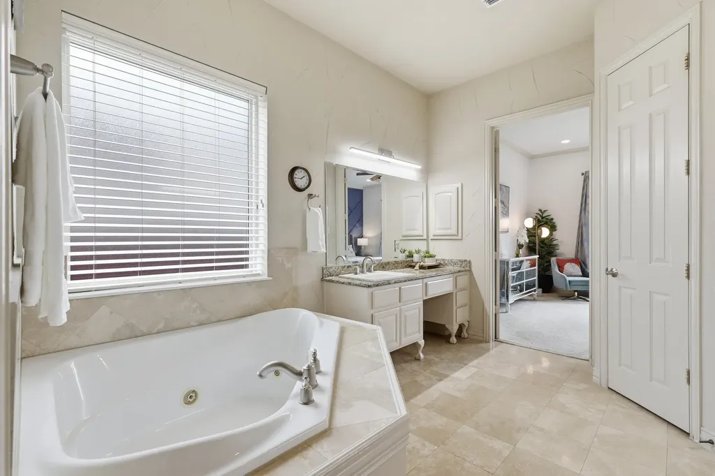 8208 Barrymoore Lane Plano TX 75025