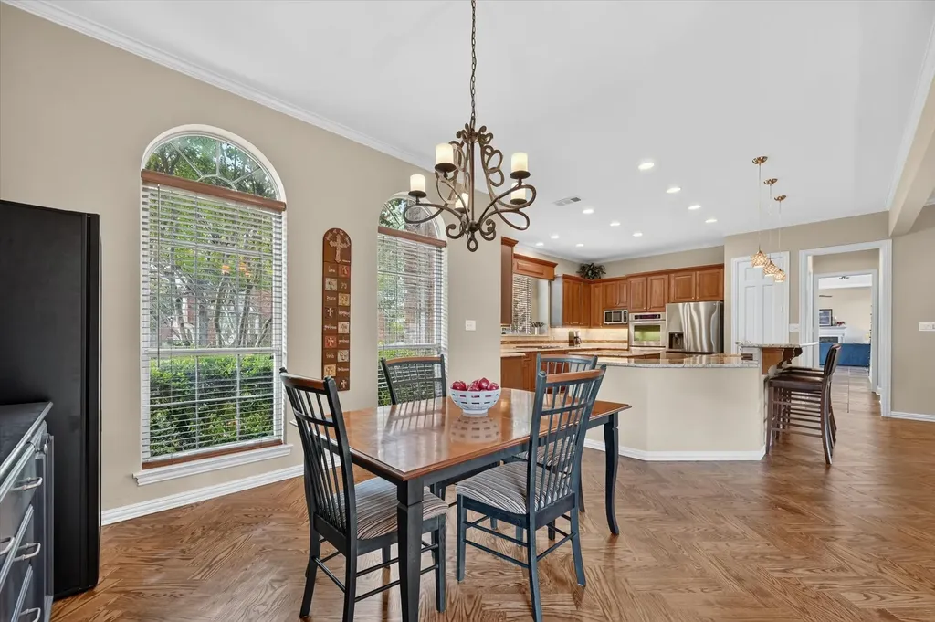 4827 Sandestin Drive Dallas TX 75287