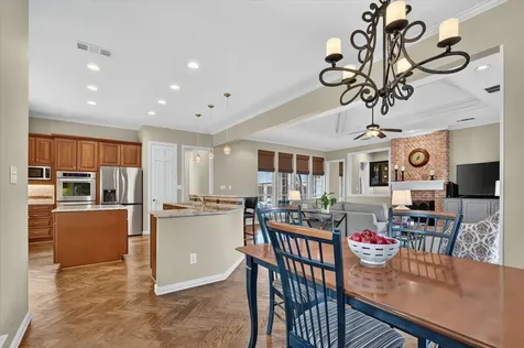 4827 Sandestin Drive Dallas TX 75287
