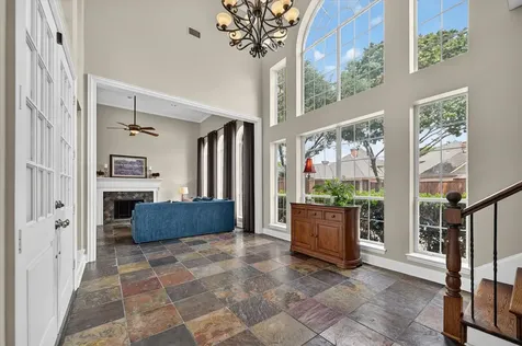 4827 Sandestin Drive Dallas TX 75287