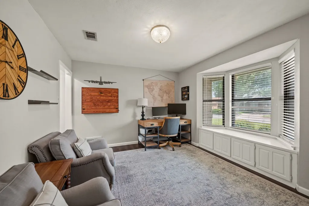 1337 Storm Drive Bedford TX 76022