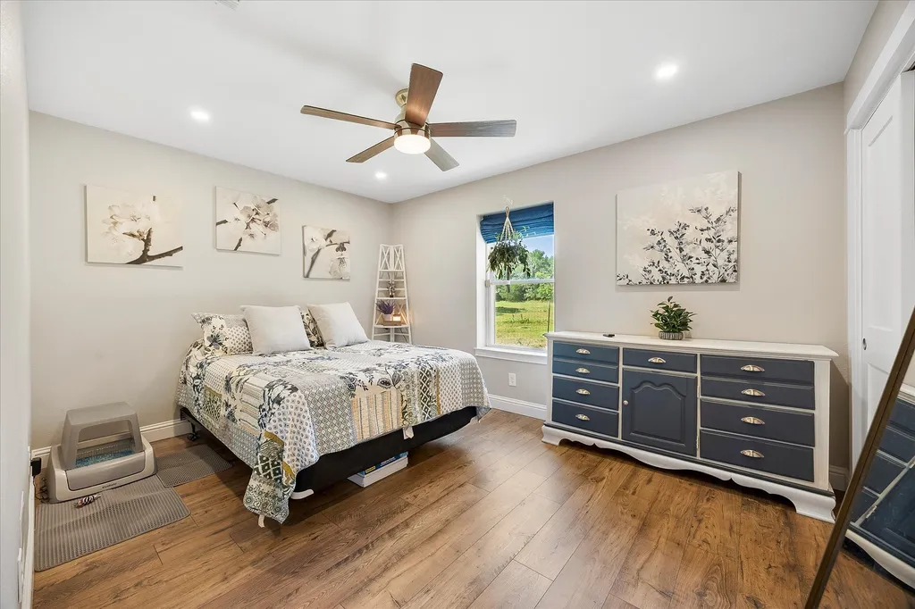 5848 County Road 283 Kaufman TX 75142