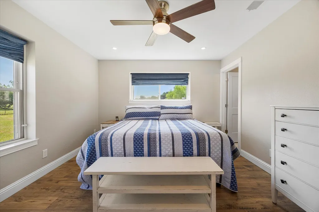 5848 County Road 283 Kaufman TX 75142