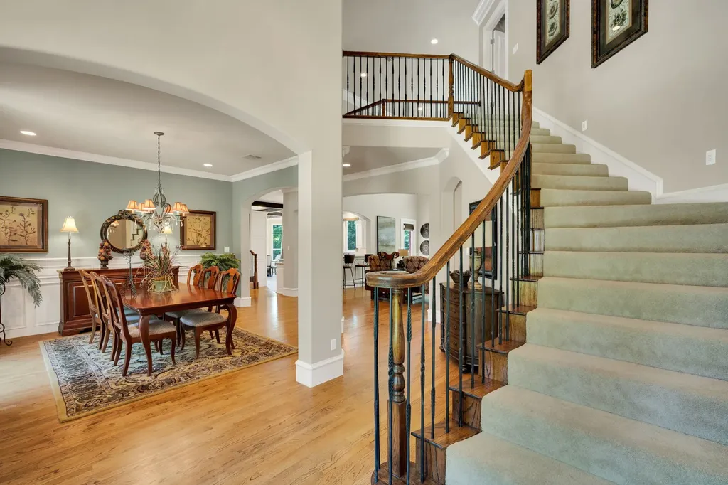 1811 Magic Valley Lane Cedar Hill TX 75104