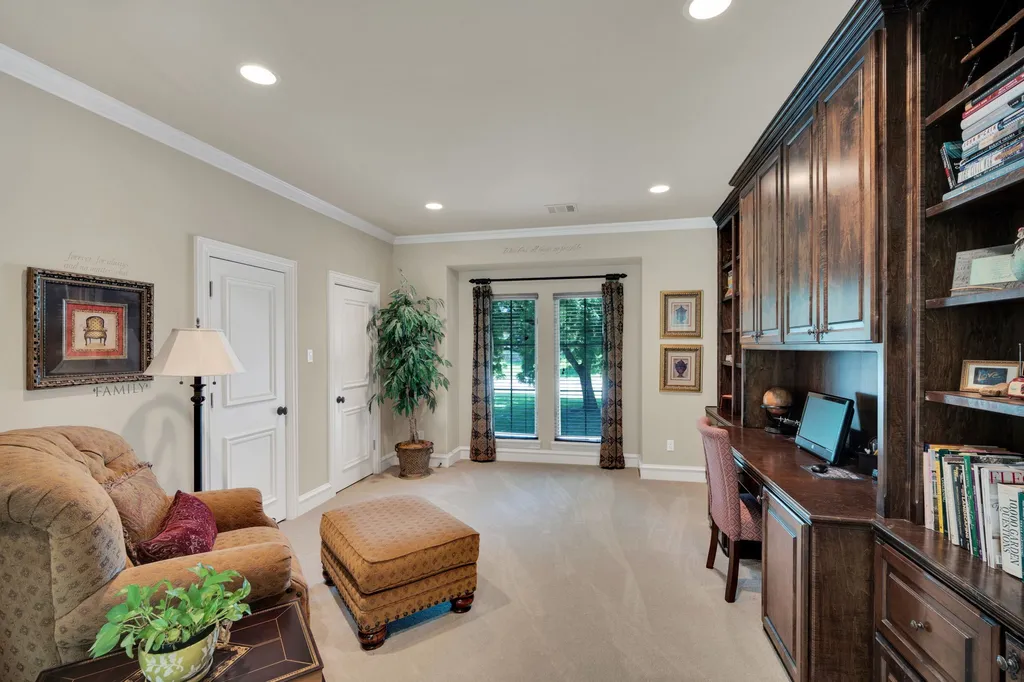 1811 Magic Valley Lane Cedar Hill TX 75104