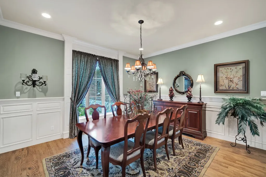 1811 Magic Valley Lane Cedar Hill TX 75104