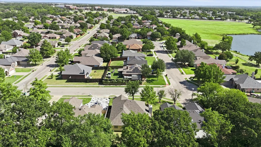 5308 Kayanne Lane Denton TX 76208