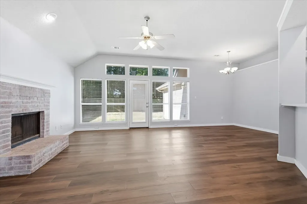 5308 Kayanne Lane Denton TX 76208