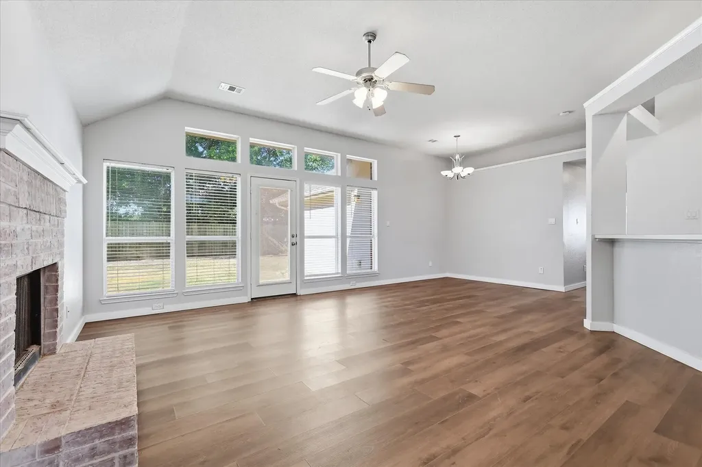 5308 Kayanne Lane Denton TX 76208