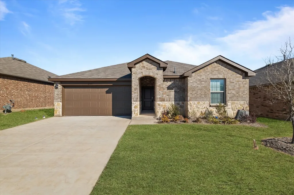 2319 Burleson Road Sherman TX 75090