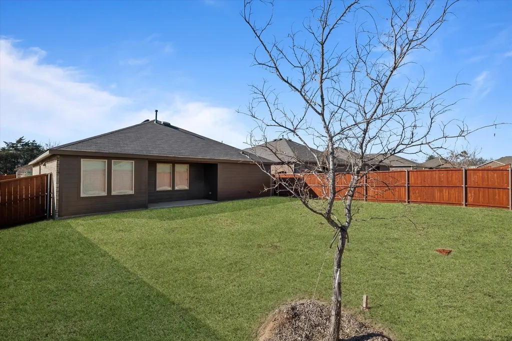 2319 Burleson Road Sherman TX 75090