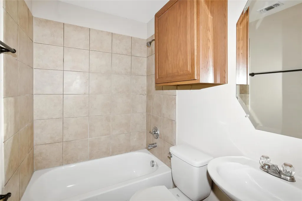 3905 Vista Mar Drive Fort Worth TX 76040