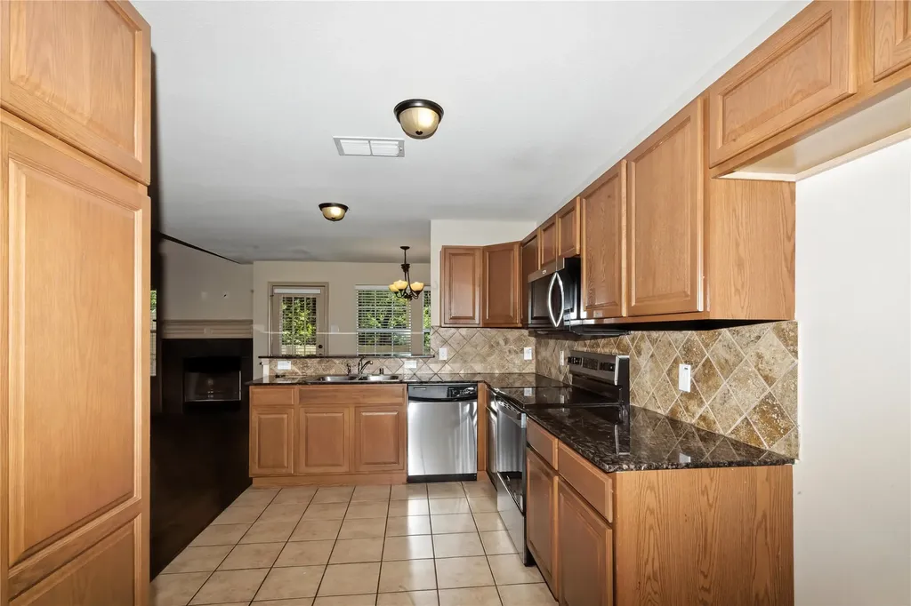 3905 Vista Mar Drive Fort Worth TX 76040