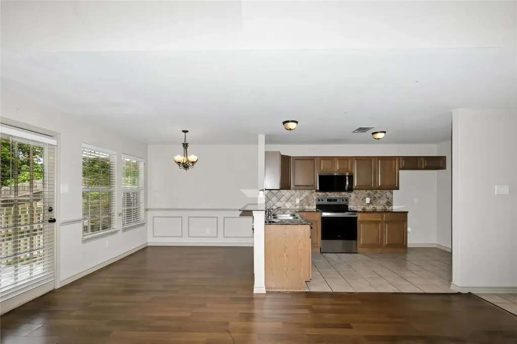 3905 Vista Mar Drive Fort Worth TX 76040