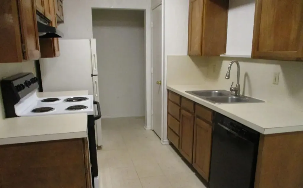 1712 San Rafael Street Fort Worth TX 76134