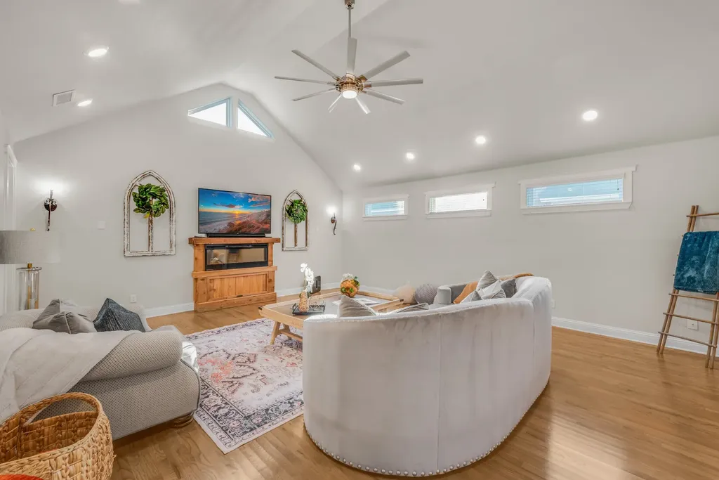 310 Travis Street Roanoke TX 76262