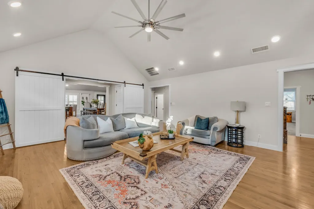 310 Travis Street Roanoke TX 76262