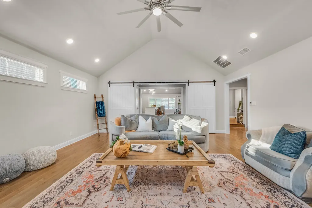 310 Travis Street Roanoke TX 76262