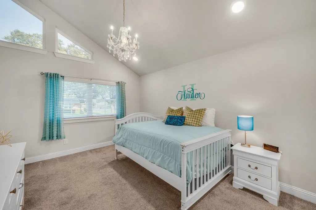 310 Travis Street Roanoke TX 76262