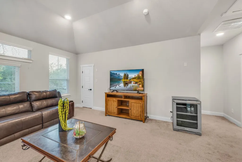 310 Travis Street Roanoke TX 76262