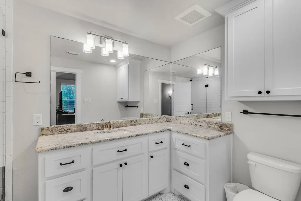 310 Travis Street Roanoke TX 76262