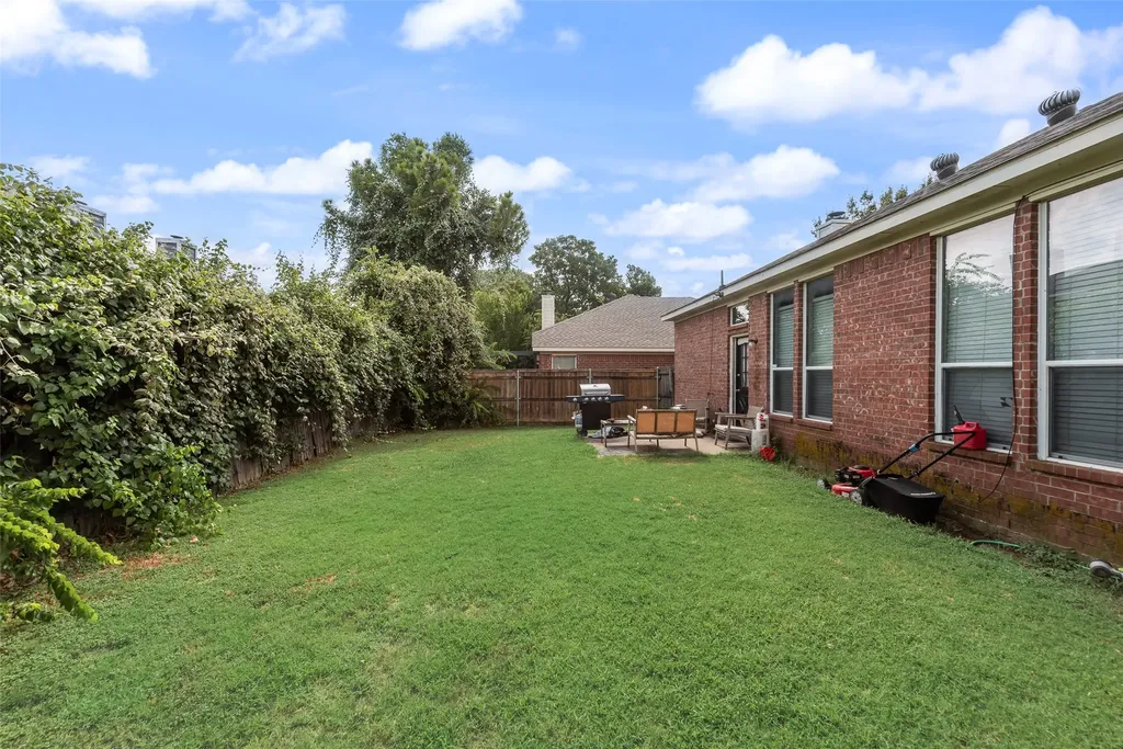8169 Royal Terrace Lane Fort Worth TX 76120