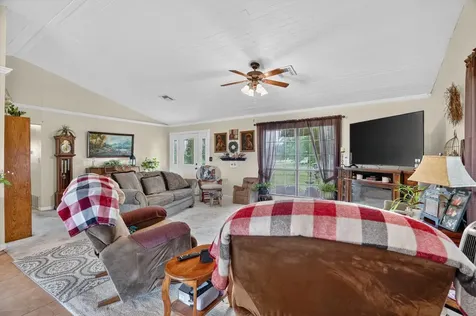 13143 N Highway 281 Perrin TX 76486