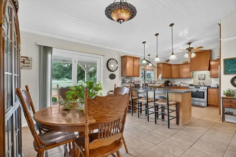 13143 N Highway 281 Perrin TX 76486