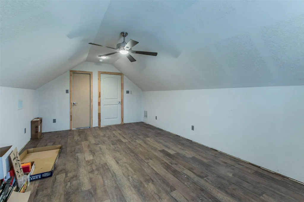 308 Wildflower Mcgregor TX 76657