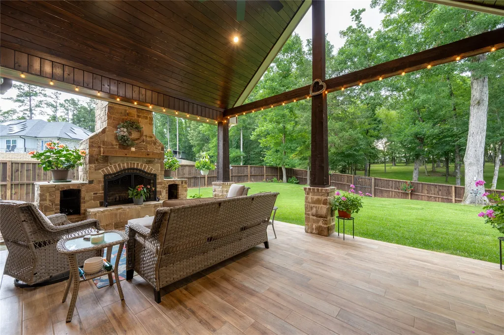 4002 Shadow Ridge Lane Longview TX 75605
