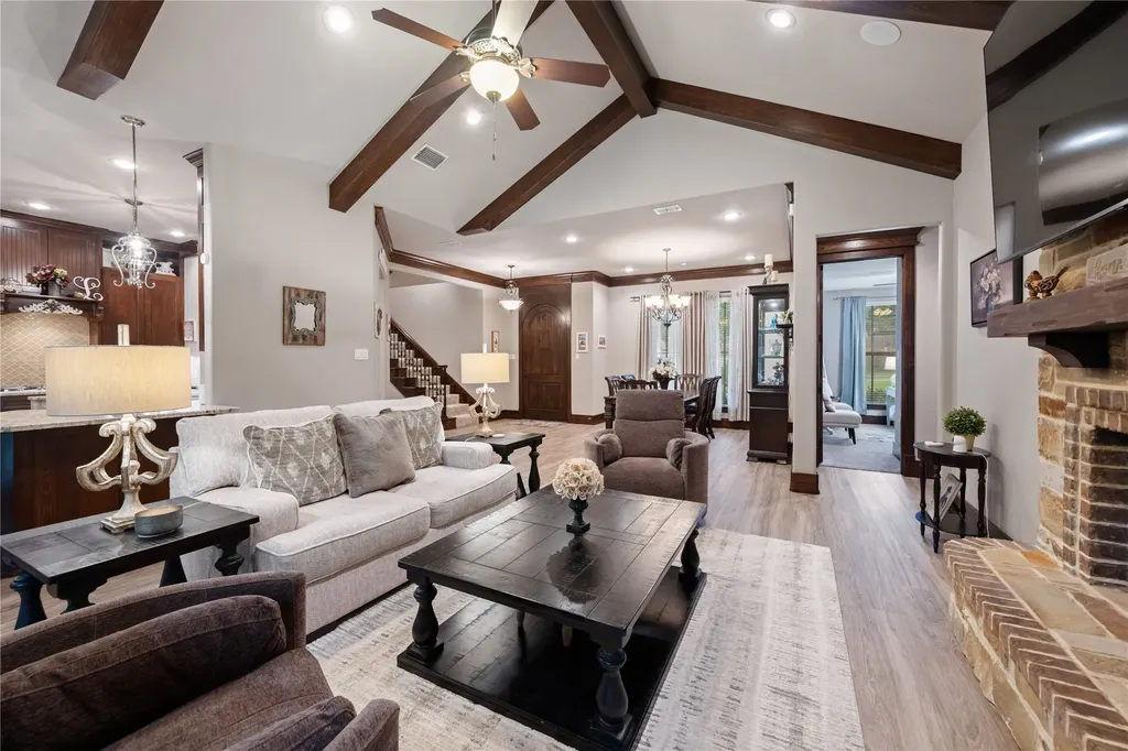 4002 Shadow Ridge Lane Longview TX 75605
