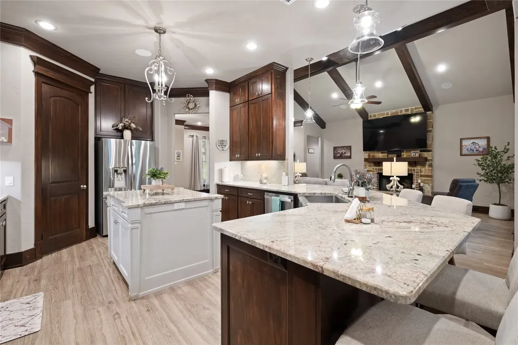 4002 Shadow Ridge Lane Longview TX 75605